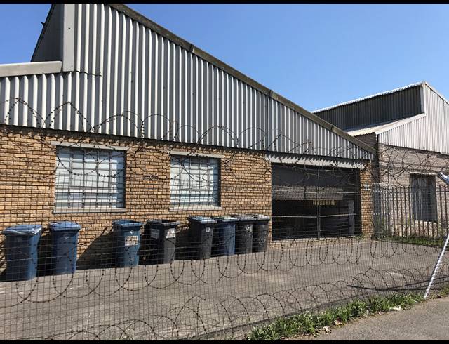 1,915M² FACTORY FOR SALE IN ELSIES RIVER INDUSTRIAL